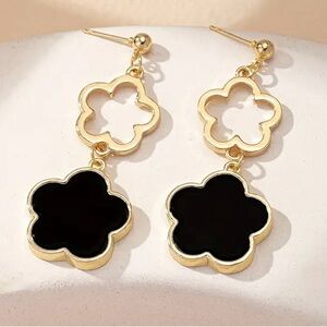 Clover Dangle Earrings in Stainless Steel With 14K Gold Plating and Black Center